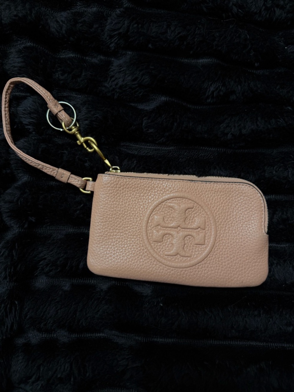 Tory Burch Blush Pebbled Leather Logo Wristlet